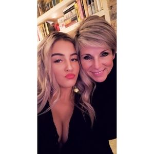 Meet your Posher, Jillian